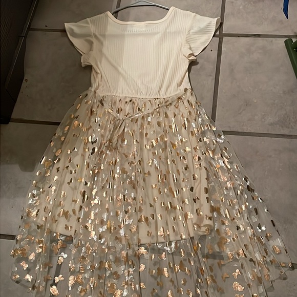 Dresses and shirts,shorts,jackets - Picture 4 of 4